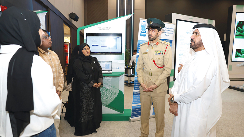 طلبة مواطنون يطورون «صندوقاً أسود رقمياً» يلاحق «الهاكرز».. وتقنية تكشف الحوادث المفتعلة