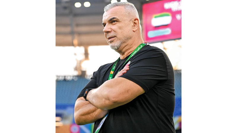 رياضيون: كوزمين مدرب أندية وليس منتخبات.. خبرته لم تسعفه في كأس العرب