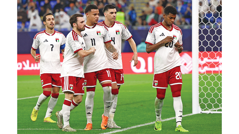 المنتخب تأهل بـ «سيناريو مُعقد».. وكوزمين: قيادة «الأبيض» شرف كبير