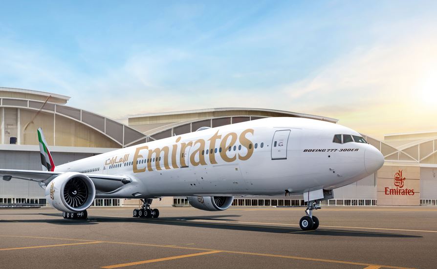 مجموعة الإمارات تحلّق بأرباح نصفية قياسية للسنة المالية 2025-2026