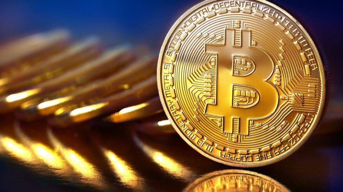 بتكوين تقفز لمستوى قياسي جديد