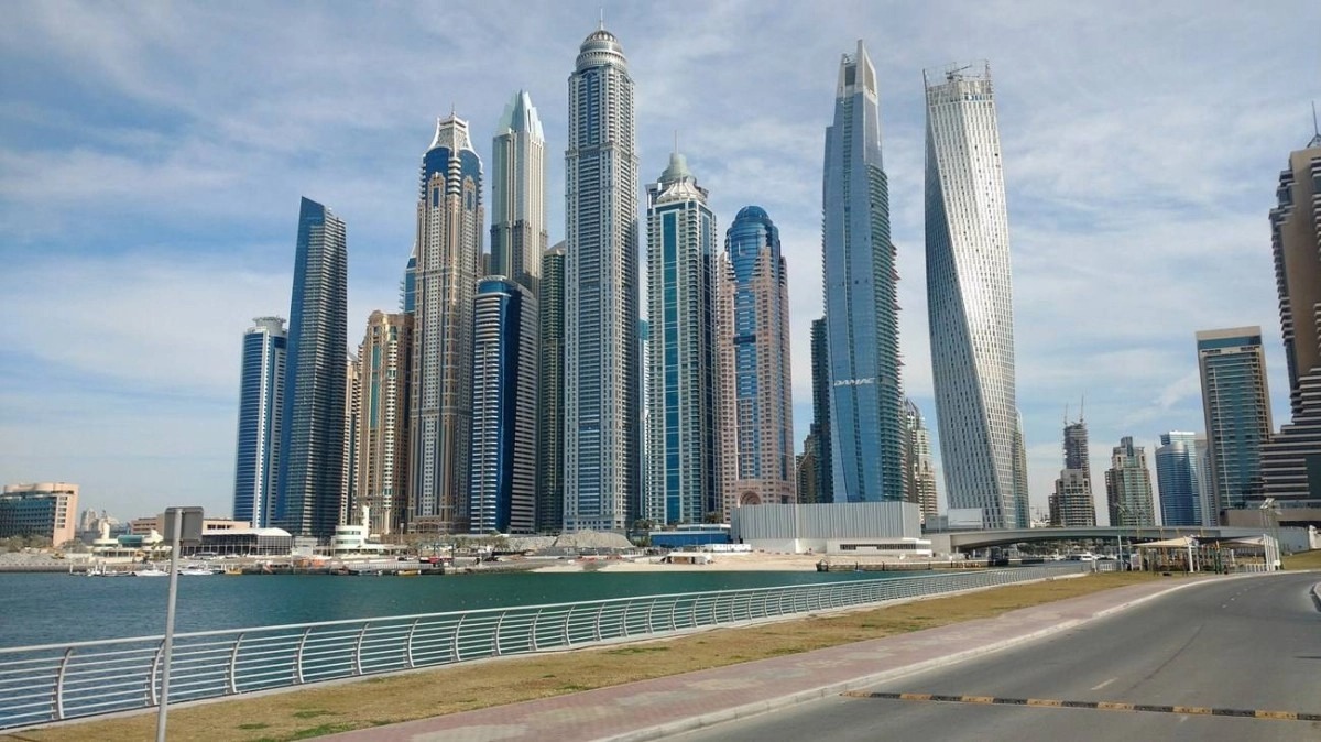 أين نهاية صعود عقارات دبي؟