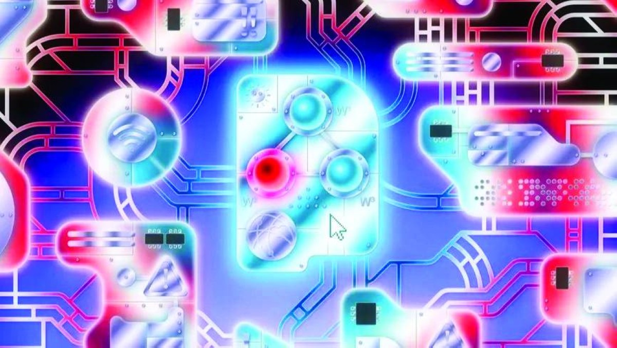 بلومبرغ: مخترع الإنترنت لا يمكنه تخليصها من قبضة الشركات الكبرى