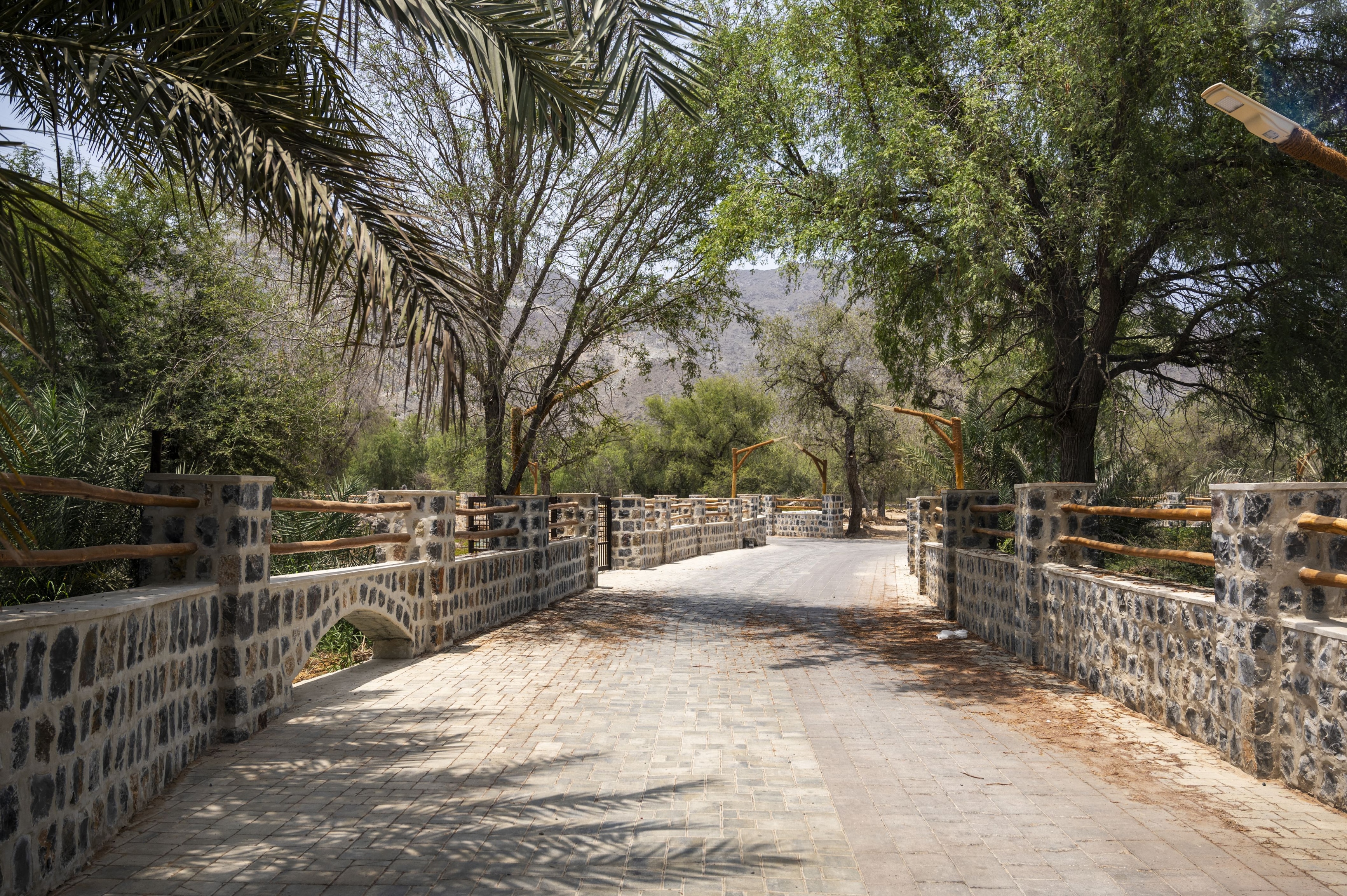 قرية قدفع بالفجيرة تنال شهادة الاعتراف الدولي من 