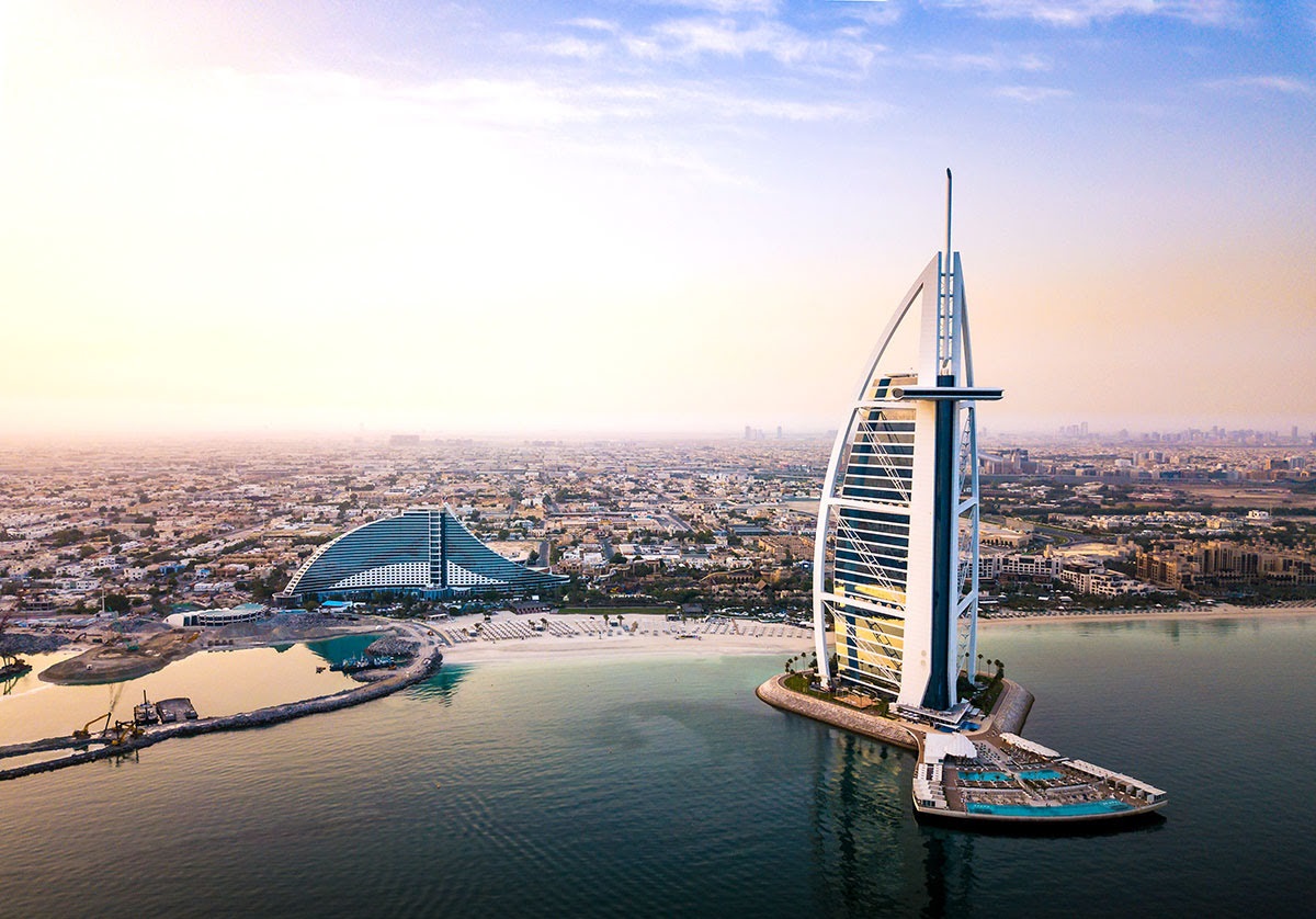 طقس الإمارات غداً.. صحو إلى غائم جزئياً