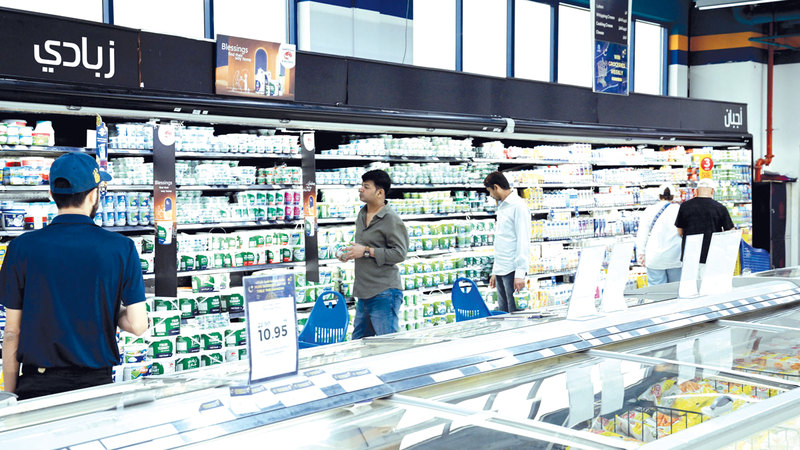«الإمارات لحماية المستهلك»: الأسواق مستقرة ومخزونها الغذائي آمن
