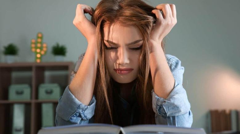 تغيير الرأي ليس ضعفًا.. أبحاث تكشف سمة ترتبط بالذكاء المرتفع
