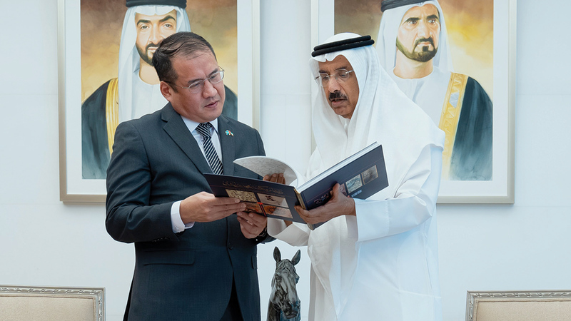 مكتبة محمد بن راشد تمدّ الجسور بين الثقافتين العربية والكازاخية