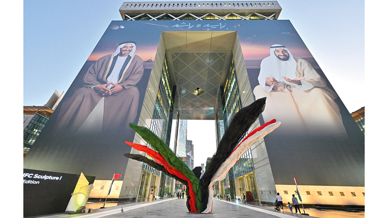 الفن يحلّق بألوان راية الوطن