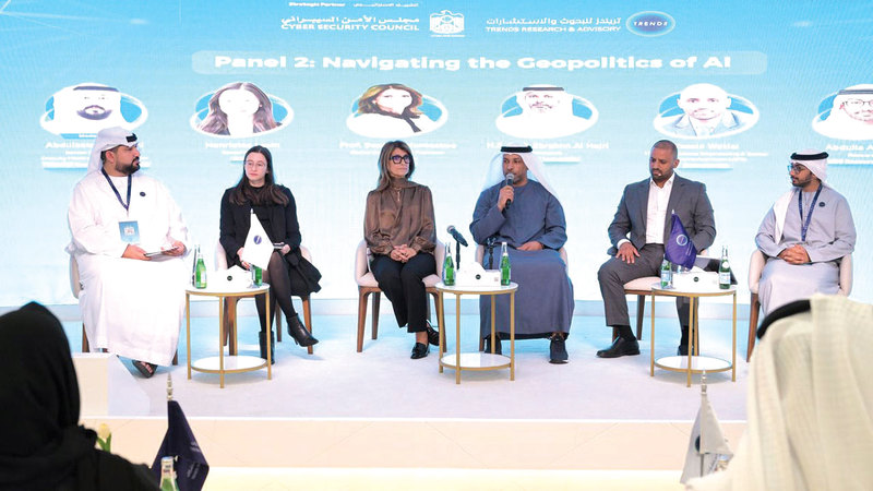 خبراء وأكاديميون: الذكاء الاصطناعي يعيد رسم العلاقات الأميركية الخليجية